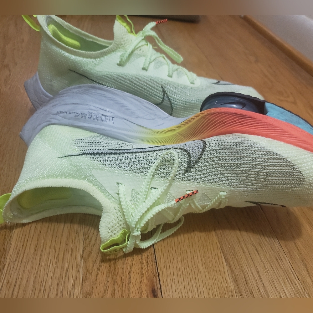 Women | Nike Air Zoom Alphafly Next% Shoes - Picture 6 of 11